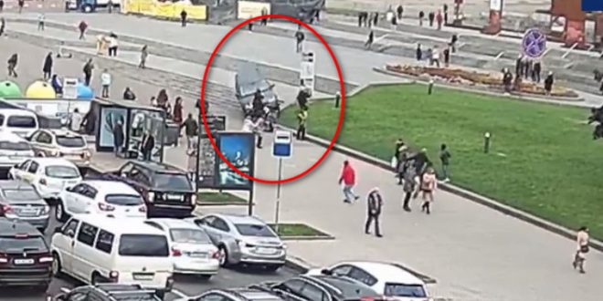 Бывший высокопоставленный украинский чиновник протаранил группу пешеходов в центре Киева