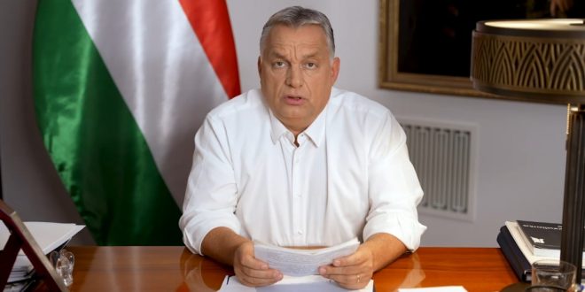 Венгрия, которой запретили покупать российскую вакцину, вводит комендантский час