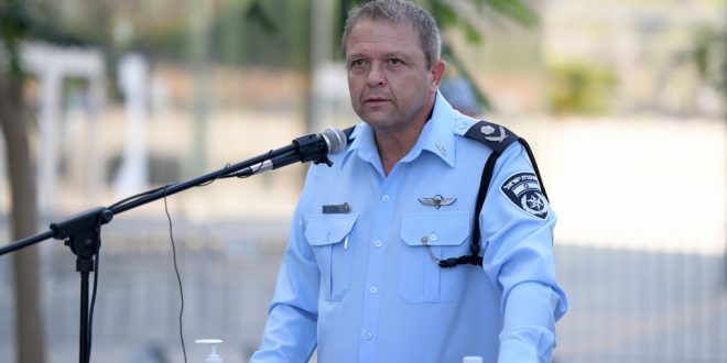 Главный полицейский Израиля будет руководить органами из карантина