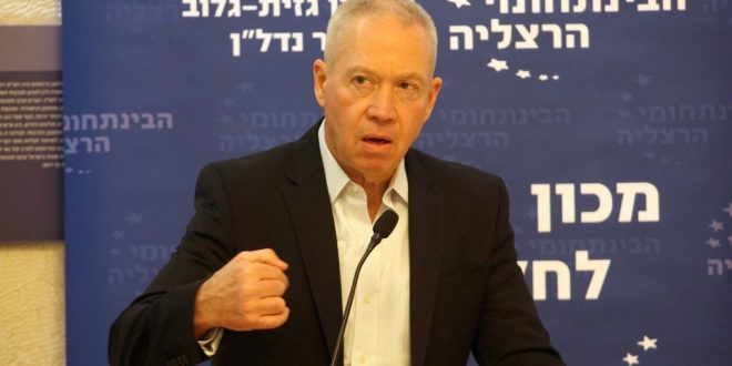 Глава израильского Министерства образования атаковал Минздрав за некомпетентность и нечуткость