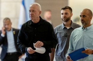 Министр обороны Галлант проголосует против законопроекта об освобождении армии харедим
